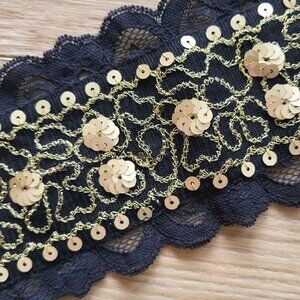 Handmade bracelet Cocolita black lace and gold sequins